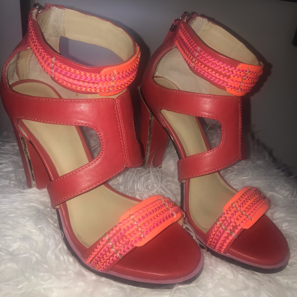 GX by Gwen Stefani highlighter Orange/Red heel